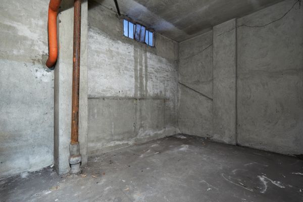 Cost of Basement Wall Construction in Huntersville