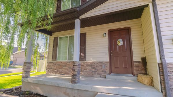 Cost of Concrete Porch Installation in Huntersville