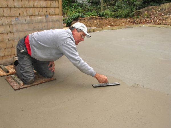 Flat Concrete Installation in Huntersville